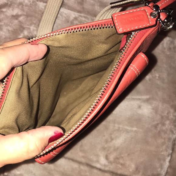 Bag - Picture 2 of 2